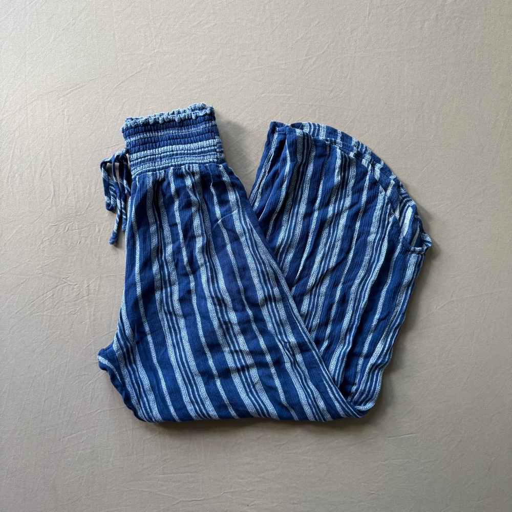 Women’s Blue Striped Elastic-Waist Pants